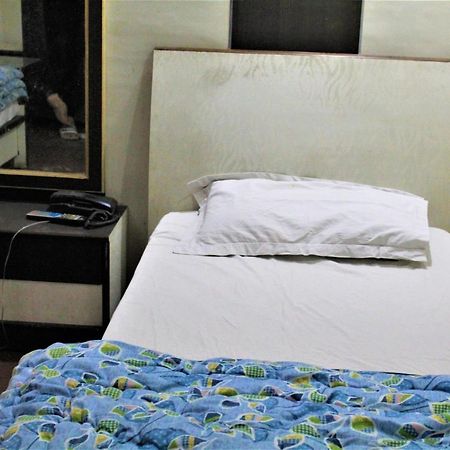 Central Guest House , Walk In Dargah & Markaz Νέο Δελχί Εξωτερικό φωτογραφία