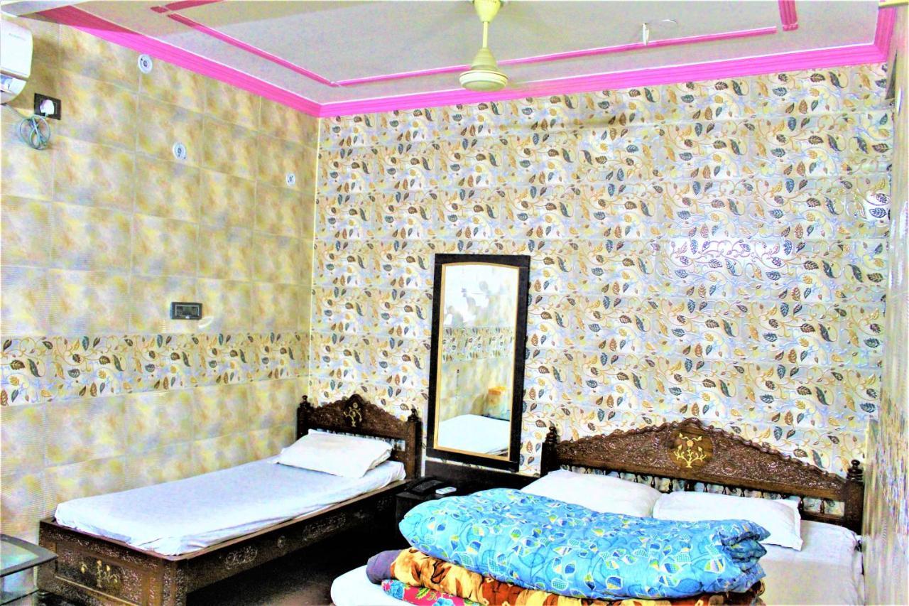 Central Guest House , Walk In Dargah & Markaz Νέο Δελχί Εξωτερικό φωτογραφία