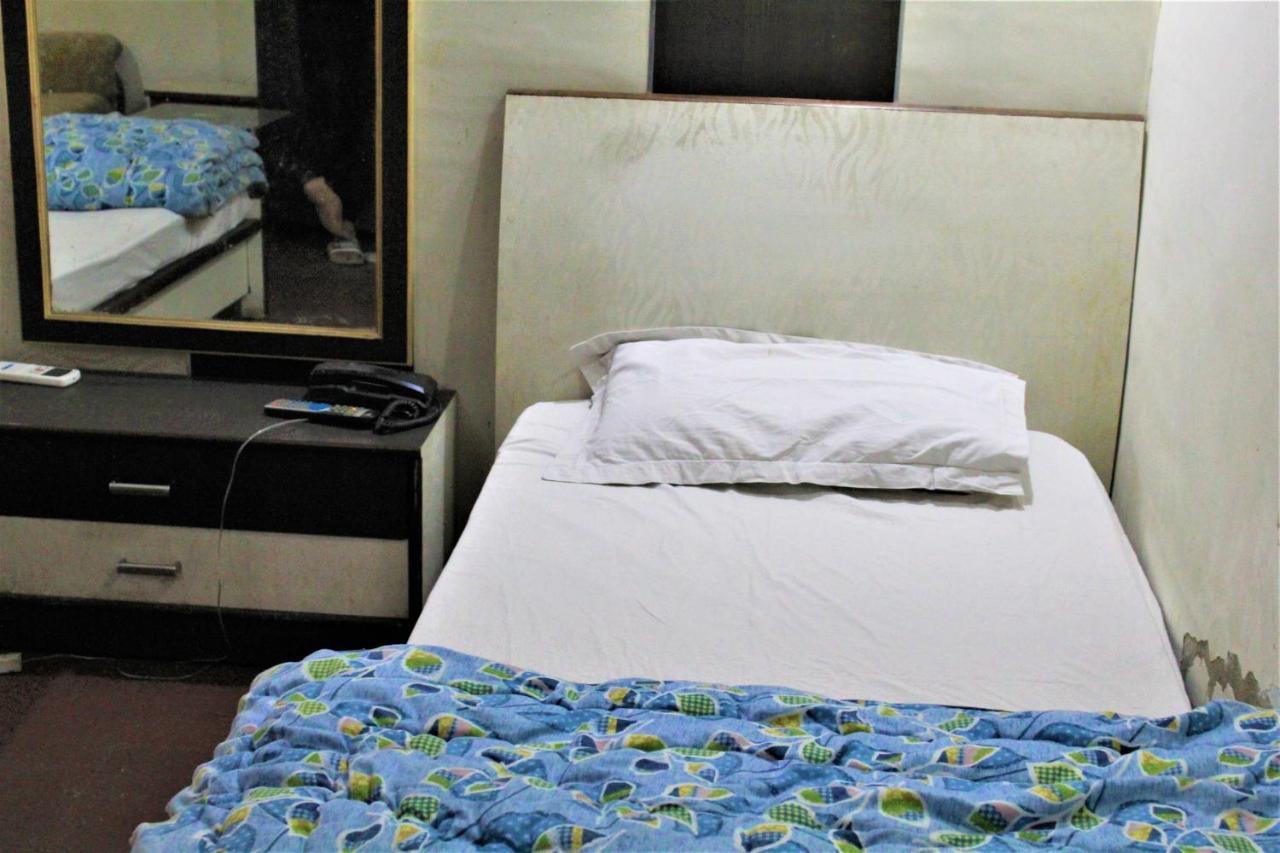 Central Guest House , Walk In Dargah & Markaz Νέο Δελχί Εξωτερικό φωτογραφία