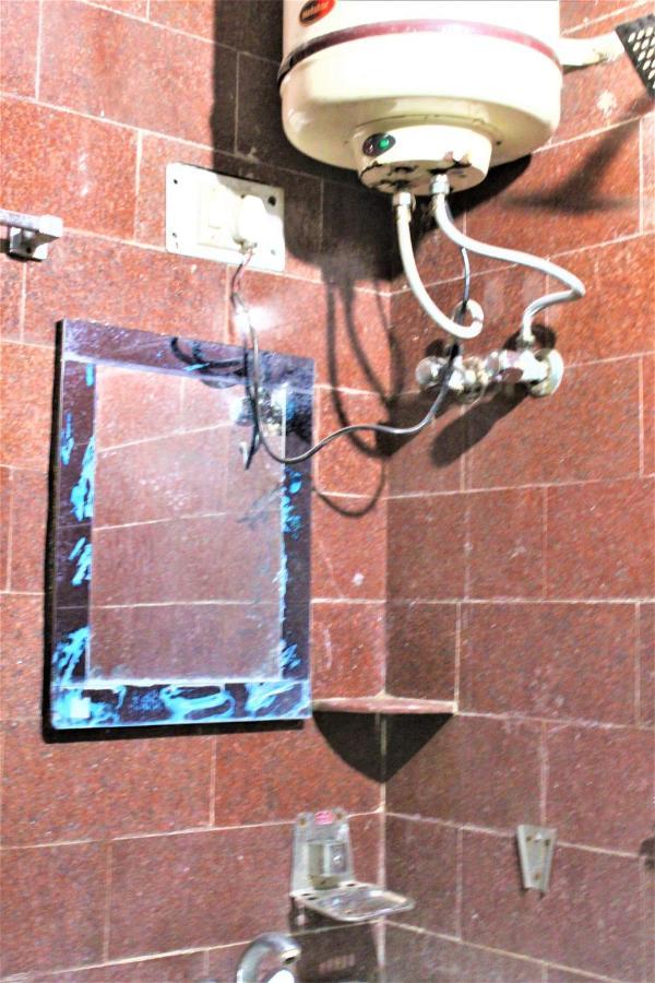 Central Guest House , Walk In Dargah & Markaz Νέο Δελχί Εξωτερικό φωτογραφία