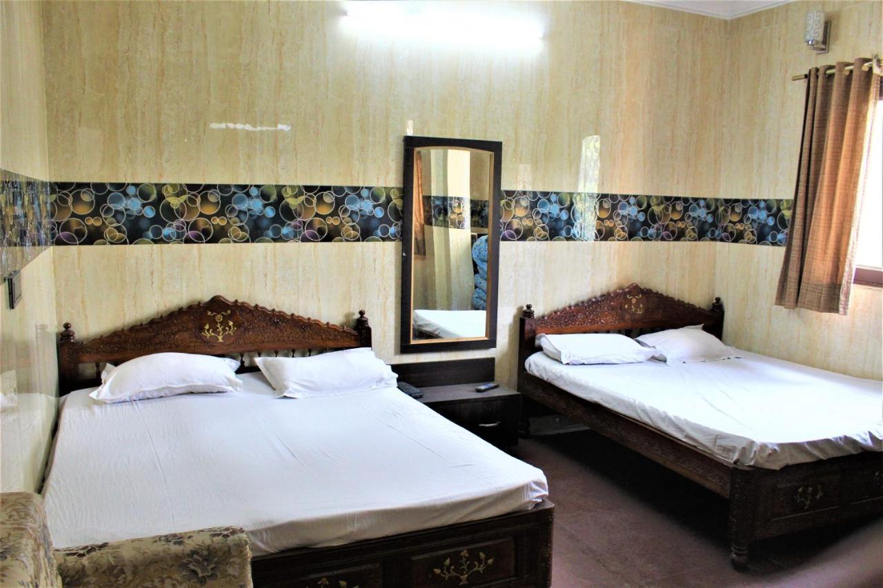 Central Guest House , Walk In Dargah & Markaz Νέο Δελχί Εξωτερικό φωτογραφία